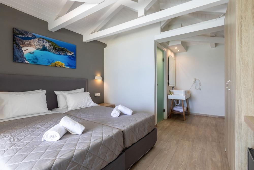 Arkadianos Aparthotel Agios Sostis  외부 사진