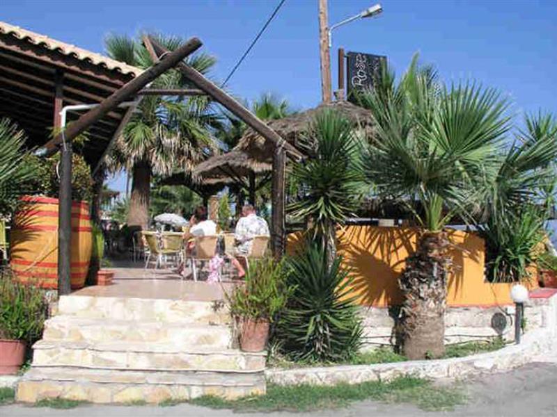 Arkadianos Aparthotel Agios Sostis  외부 사진