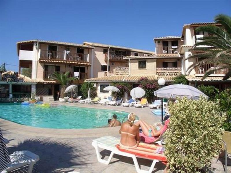 Arkadianos Aparthotel Agios Sostis  외부 사진